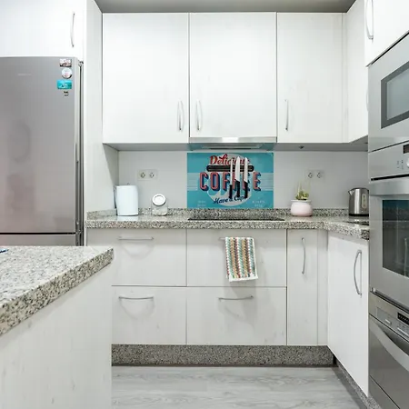 Malagasuite Marconi * 푸엔히롤라