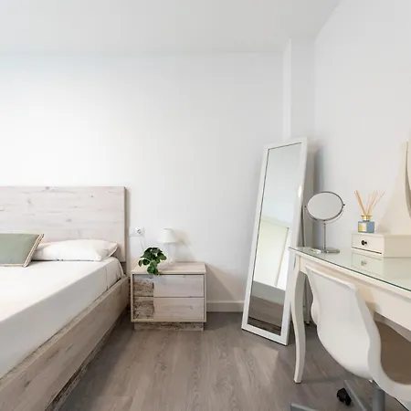 Malagasuite Marconi * Fuengirola